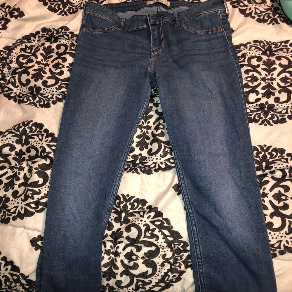 Hollister skinny jeans